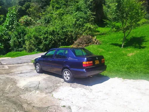 Volkswagen Vento 1.8 Cl