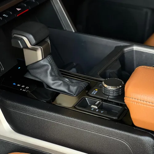 Toyota Tundra Sr5 CrewMax B2+