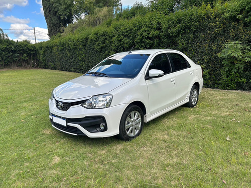 Toyota Etios 1.5 Sedan Xls