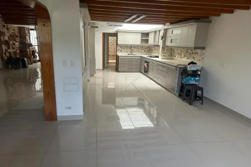 Casa En Arriendo/venta En Envigado. Cod A501213