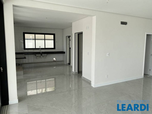 Casa Em Condomínio - Alphaville Nova Esplanada - Sp - 635899