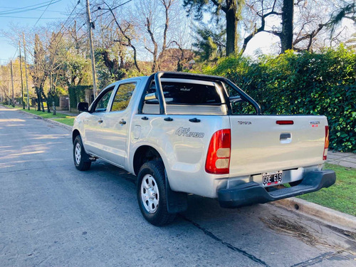 Imagen 3 de 17 de Toyota Hilux 2.5 Td C/doble Dx 4x4 2007