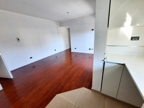 Imagen 7 de 25 de Venta Departamento 2 Ambientes Lomas Del Mirador