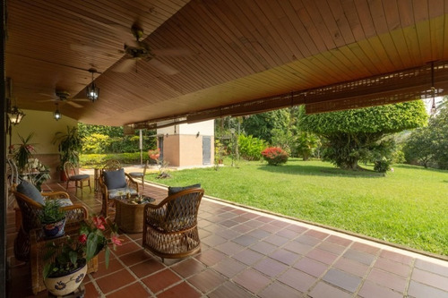 Imagen 8 de 17 de Casa En Arriendo/venta En Cali Pance. Cod 4865