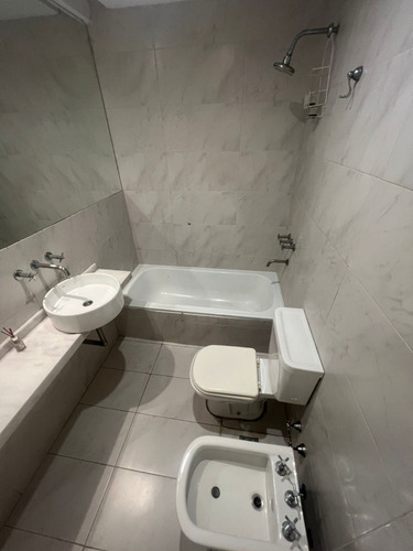 Departamento Venta 3 Ambientes Villa Devoto *excelente Ubicación*
