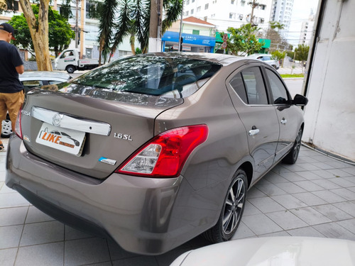 Nissan Versa 1.6 16V FLEX SL 4P XTRONIC