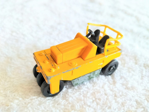 Maquinaria Tire Roller, Tomica, Esc. 1/64, E37