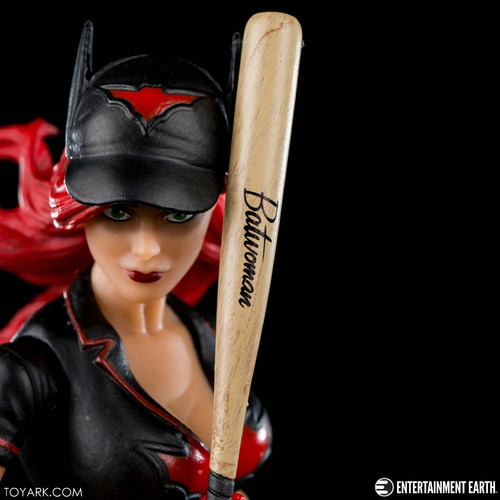 Batwoman Dc Bombshells Figure Ant Lucia Dc Collectibles