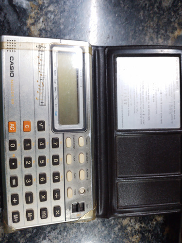 Calculadora Casio 80 Melody Con Agenda Electrónica Y Cálc Plateado (Usado)