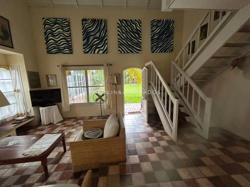 Oportunidad De Casa En Venta En Rincón Del Indio, Punta Del Este.