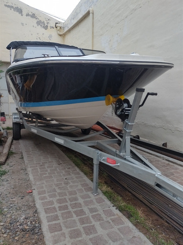Imagen 4 de 24 de Canestrai 208 Con Volvo 200 V6