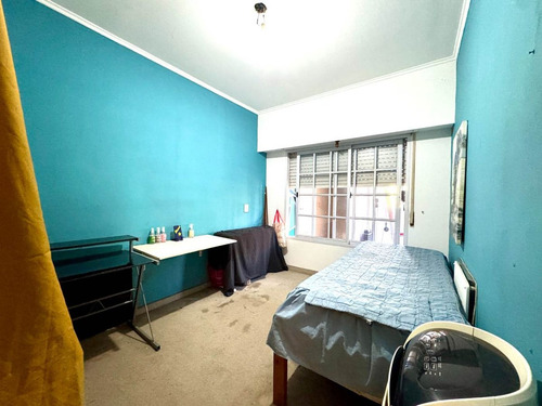 Casa 6 Ambientes Jardin Pileta Cochera Luzuriaga
