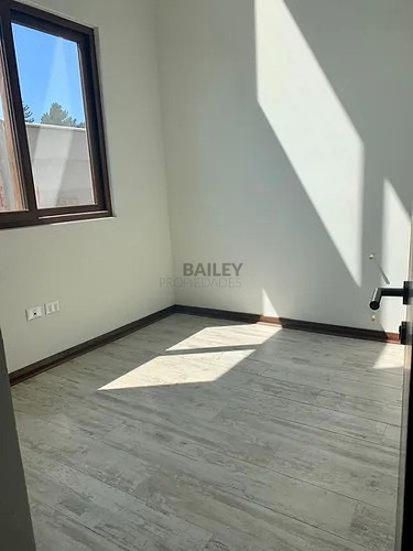 Casa Nueva En Venta De 4d 4b En Exclusivo Sector De Concon