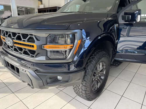 Ford F-150 5.0L V8 Tremor 4X4 At
