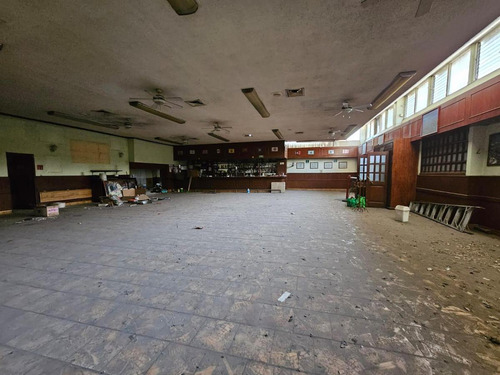 Local Comercial En Colonia Centro