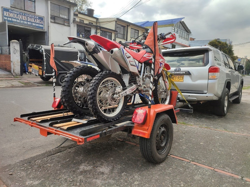 Imagen 13 de 15 de Fabrica Y Alquiler Remolques Estacas Motos Cuatrimos Nautico