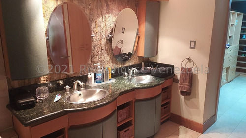 Imagen 24 de 30 de Se Vende Casa En Los Chorros. 04149240379 Caracas - Sucre 04149240379 #22-267 Mn