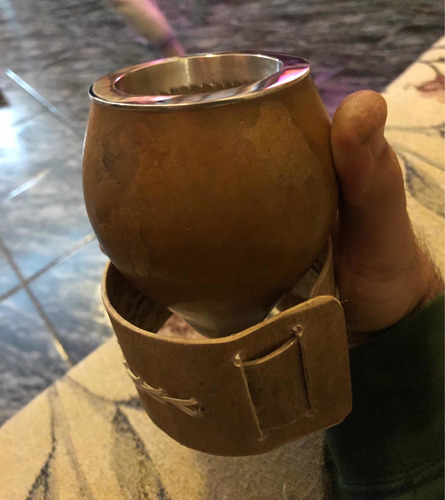 Mate Virola Chata De Plata Con Posa Mate