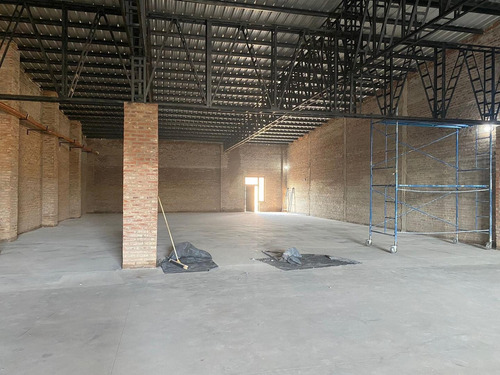Imagen 4 de 9 de Nave Industrial Galpon Alquiler Los Boulevares A Estrenar