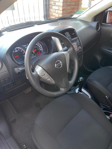 Nissan Versa Advance At 2017 25.000 Km