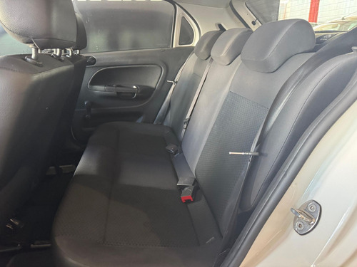 Volkswagen Gol 1.0 Flex 12V 5p