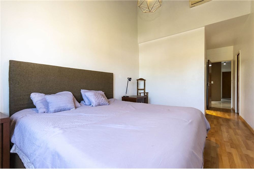 Venta Casa Triplex 4 Amb. Pileta Y Cocheras
