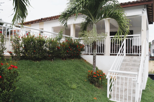 Apartamento Lauro De Freitas R$ 210.000,00