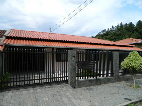 Imagem 1 de 10 de Casa Em Blumenau - Progresso - 335