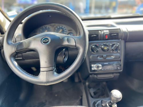 Chevrolet Corsa Sedan 1.0 Super 4p