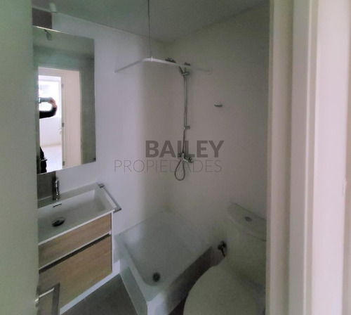 Departamento En Arriendo De 3 Dorm. En Concón