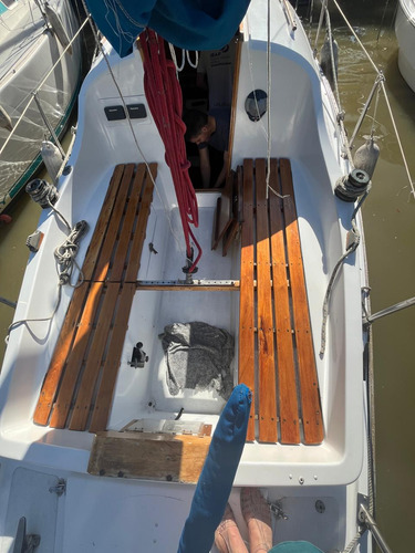 Velero Bries- Impecable