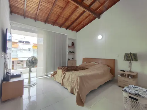 Casa En Venta En San Luis. Cod V30710