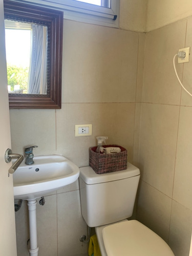 Casa En Venta 5 Amb En Santa Teresa, Villanueva.