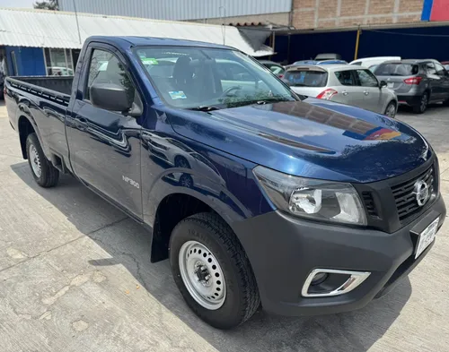 Nissan NP300 2.4 Doble Cabina Se Aa Pack Seg Mt