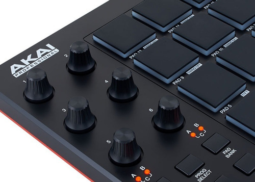 Akai Professional Mpd 218 - Controlador Midi