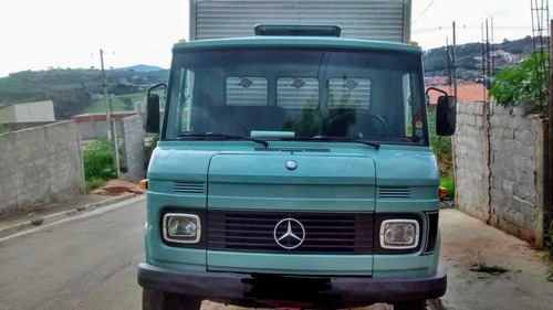 Mercedes Benz 608
