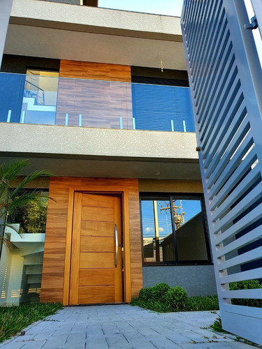 Imagem 2 de 30 de Sobrado Com 3 Dormitórios À Venda, 150 M² Por R$ 799.000 - Uberaba - Curitiba/pr - So1458