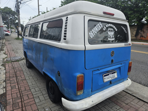 Volkswagen Kombi 1.4 Standard Total Flex 3p