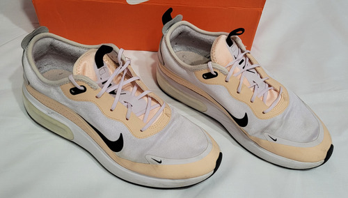 Zapatillas Nike Blancas Y Rosa Mujer Con Pipa Negra (Usado)