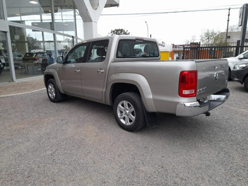 Imagen 4 de 11 de Volkswagen Amarok - 4x4 Highline 2013