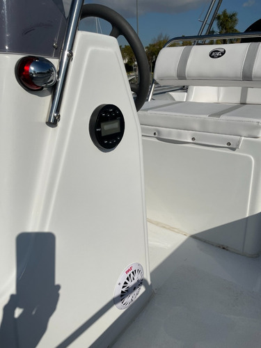 Imagen 13 de 23 de Kiel 5,60 Semirrígido Mercury 115 Hp Helice De Acero