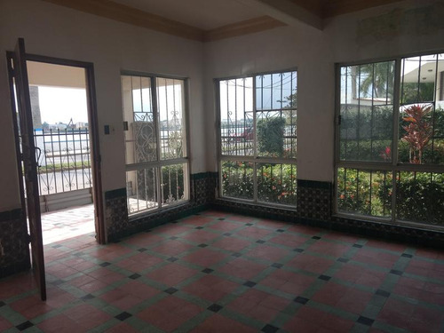 Venta Casa Oficina 7 Despachos Frente Al Río Tuxpan Veracruz