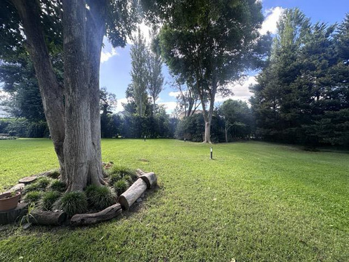 Terreno Lote Central En Venta En Barrio Privado El Aromo - Apto Credito