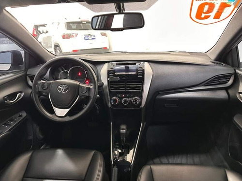 Toyota Yaris 1.3 16V FLEX XL MULTIDRIVE
