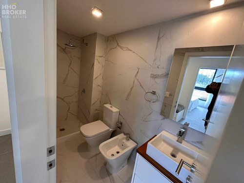 Imagen 6 de 17 de Venta Depto. 1 Y Medio Dorm. En Edificio View, Aidy Grill, Punta Del Este.