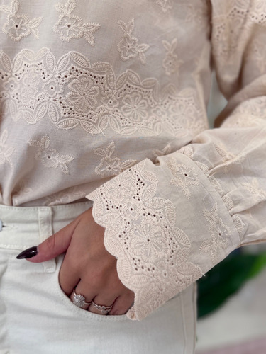 Camisa Alexia Premiun De Broderie Bordada