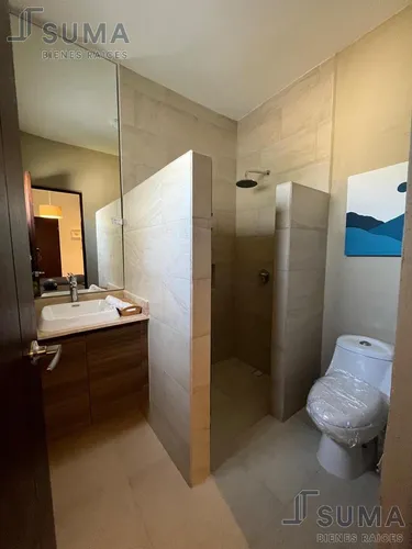 Casa En Venta En Col. Nuevo Aeropuerto, Tampico Tamaulipas.
