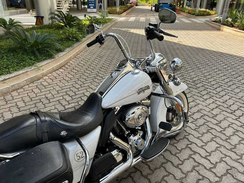 Imagem 3 de 9 de Harley-davidson Road King Classic Flhrci 2013