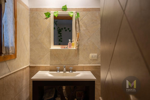 Imagen 25 de 30 de Casa En Venta - 5 Ambientes - Carilo