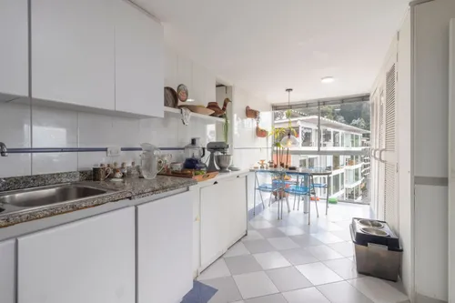 Apartamento En Venta En Los Rosales. Cod V22632
